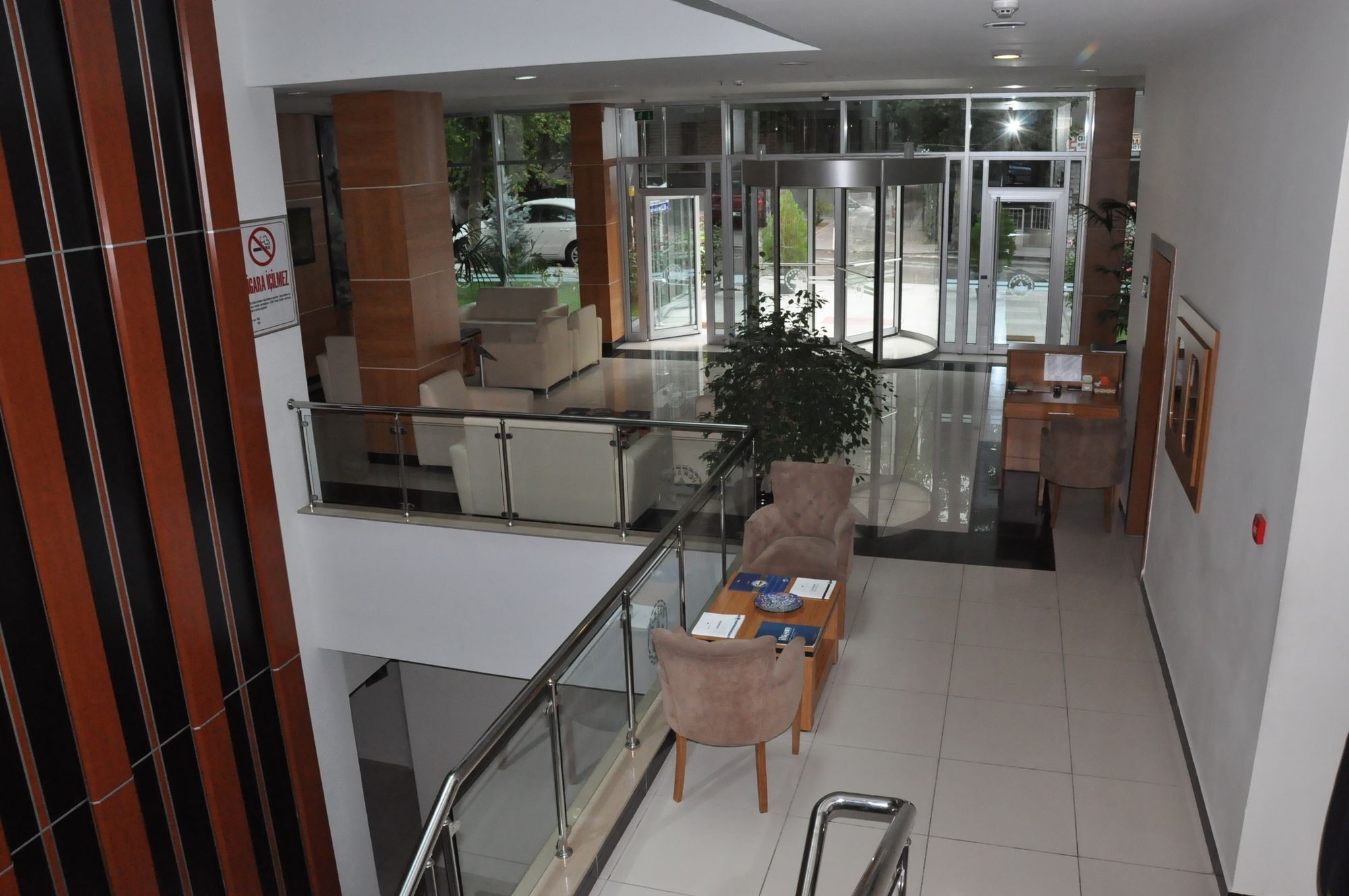 Ilksan Deha Hotel Ankara Esterno foto